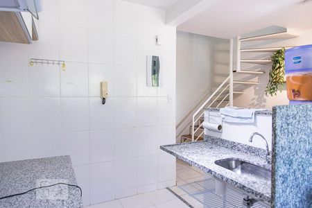 Apartamento à venda com 80m², 2 quartos e 2 vagas Apartamento à venda com 80m², 2 quartos e 2 vagasCozinha