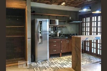 Cozinha de apartamento para alugar com 1 quarto, 55m² em Vila Olímpia, São Paulo