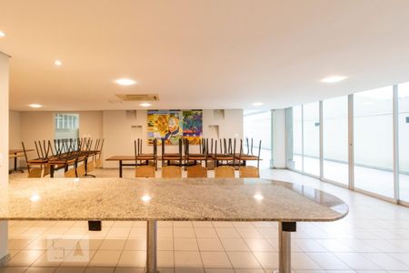 Apartamento para alugar com 30m², 1 quarto e 1 vagaÁrea comum - Salão de festas