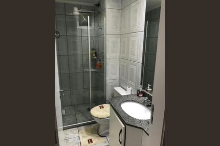 Banheiro social de apartamento para alugar com 3 quartos, 65m² em Vila Matilde, São Paulo