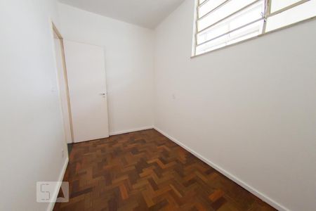 Apartamento para alugar com 120m², 4 quartos e 1 vaga Apartamento para alugar com 120m², 4 quartos e 1 vagaQuarto 3