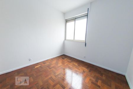 Apartamento para alugar com 120m², 4 quartos e 1 vaga Apartamento para alugar com 120m², 4 quartos e 1 vagaQuarto 1