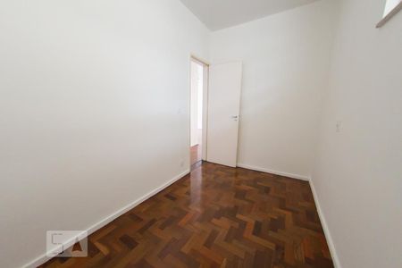 Apartamento para alugar com 120m², 4 quartos e 1 vaga Apartamento para alugar com 120m², 4 quartos e 1 vagaQuarto 3