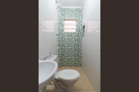 Banheiro de casa à venda com 8 quartos, 350m² em Vila Bancária, São Paulo