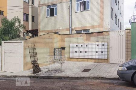 Apartamento para alugar com 3 quartos, 90m² em Serrano, Belo Horizonte