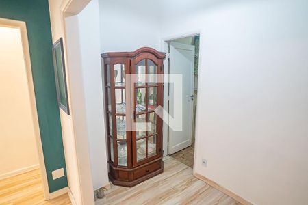 Apartamento para alugar com 86m², 2 quartos e sem vaga Apartamento para alugar com 86m², 2 quartos e sem vagaHall de entrada