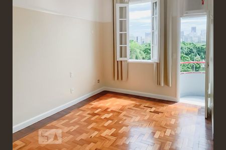 Sala/Quarto de kitnet/studio para alugar com 1 quarto, 28m² em Glória, Rio de Janeiro