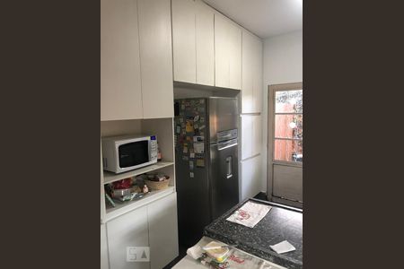 Casa para alugar com 440m², 4 quartos e 3 vagas Casa para alugar com 440m², 4 quartos e 3 vagasCozinha