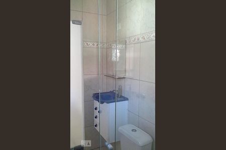 Banheiro de casa à venda com 3 quartos, 140m² em Vila Granada, São Paulo