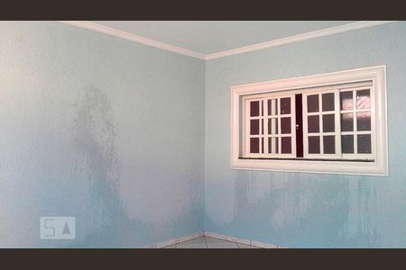 Casa à venda com 140m², 3 quartos e 2 vagasGaragem