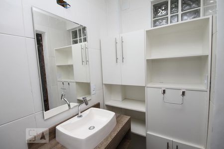 Banheiro de kitnet/studio à venda com 1 quarto, 22m² em Sé, São Paulo