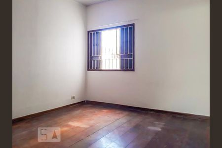 Casa para alugar com 70m², 1 quarto e 1 vaga