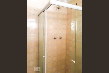 Casa para alugar com 70m², 1 quarto e 1 vaga
