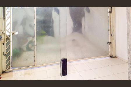 Casa para alugar com 70m², 1 quarto e 1 vaga