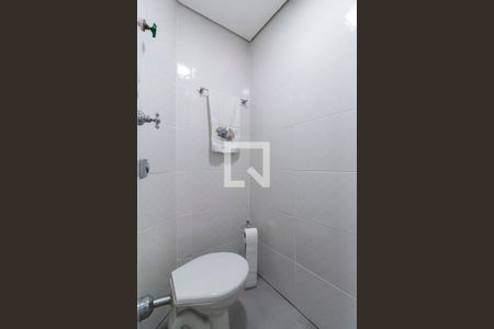 Banheiro de Serviço de apartamento à venda com 2 quartos, 83m² em Cambuci, São Paulo