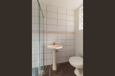 Banheiro de apartamento para alugar com 1 quarto, 52m² em Centro Histórico, Porto Alegre