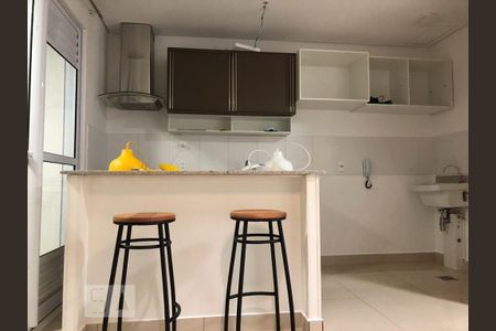 Cozinha de apartamento à venda com 2 quartos, 70m² em Setor Bueno, Goiânia