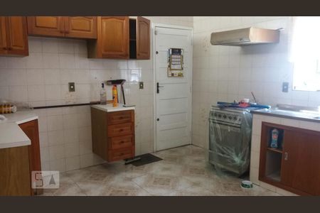 Cozinha de casa para alugar com 3 quartos, 140m² em Santa Maria, São Caetano do Sul