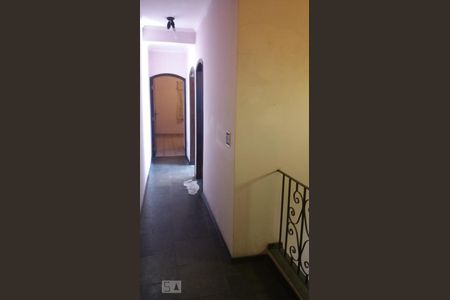 Corredor de casa para alugar com 3 quartos, 140m² em Santa Maria, São Caetano do Sul