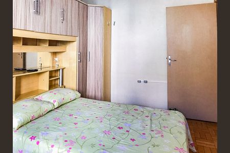Dormitório de apartamento à venda com 1 quarto, 48m² em Centro Histórico, Porto Alegre