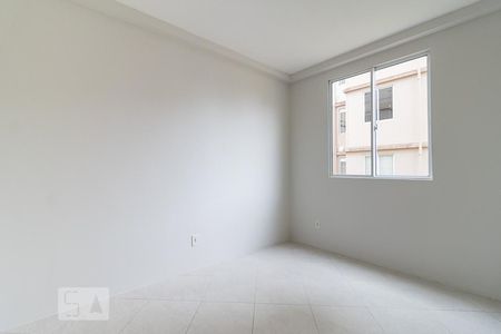 Dormitório 1 de apartamento para alugar com 2 quartos, 46m² em Protásio Alves, Porto Alegre