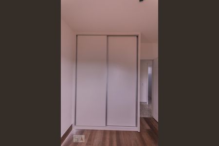 Apartamento à venda com 139m², 3 quartos e 2 vagasQuarto 2 - Armários