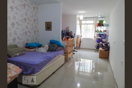 Quarto de kitnet/studio para alugar com 1 quarto, 57m² em Campos Elíseos, São Paulo