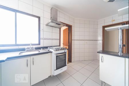 Apartamento à venda com 135m², 2 quartos e 2 vagasCozinha