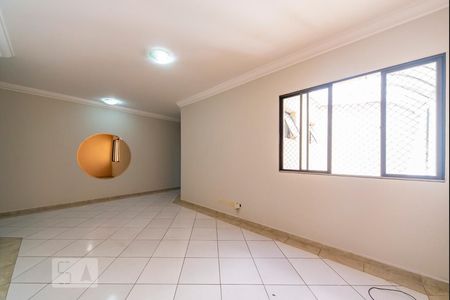 Apartamento à venda com 135m², 2 quartos e 2 vagasSala