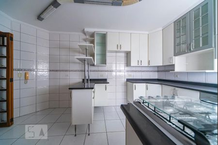 Apartamento à venda com 135m², 2 quartos e 2 vagasCozinha