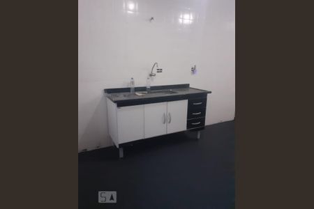 Cozinha de casa para alugar com 2 quartos, 80m² em Quitaúna, Osasco