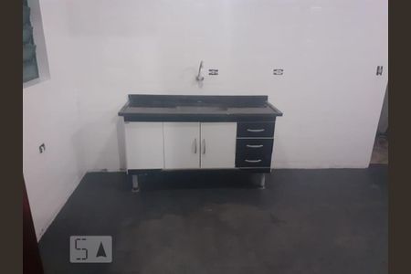 Cozinha de casa para alugar com 2 quartos, 80m² em Quitaúna, Osasco