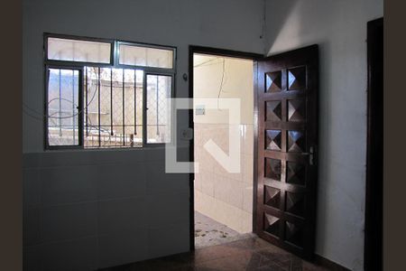 Sala de casa para alugar com 2 quartos, 60m² em Vila Paranaguá, São Paulo