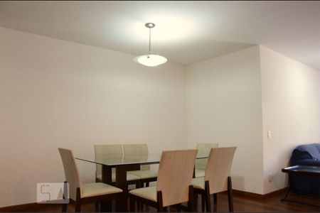 Detalhe Sala de apartamento à venda com 4 quartos, 210m² em Barra da Tijuca, Rio de Janeiro