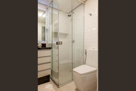 Apartamento para alugar com 130m², 3 quartos e 1 vaga Apartamento para alugar com 130m², 3 quartos e 1 vagaBanheiro