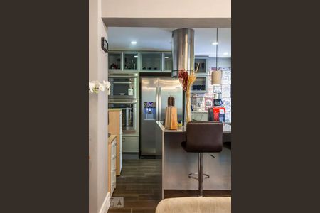 Apartamento para alugar com 130m², 3 quartos e 1 vaga Apartamento para alugar com 130m², 3 quartos e 1 vagaCozinha