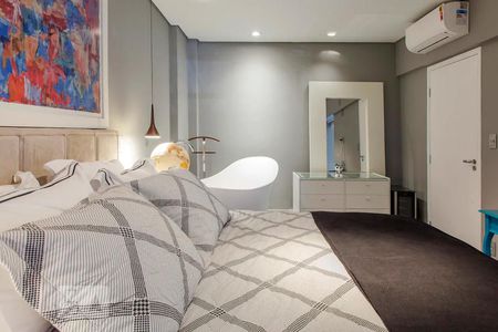 Apartamento para alugar com 130m², 3 quartos e 1 vaga Apartamento para alugar com 130m², 3 quartos e 1 vagaSuíte