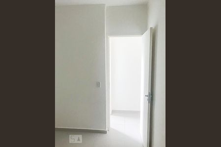 Quarto de apartamento à venda com 2 quartos, 54m² em Jardim das Samambaias, Jundiaí