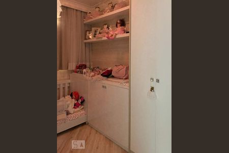 Apartamento à venda com 83m², 3 quartos e 2 vagasQuarto