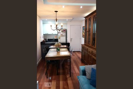 Apartamento à venda com 56m², 2 quartos e sem vagaÁrea comum