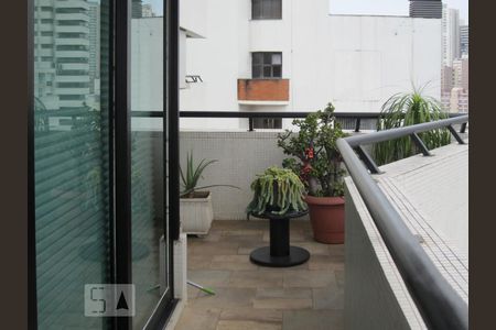 Varanda da Sala de apartamento à venda com 4 quartos, 198m² em Aclimação, São Paulo