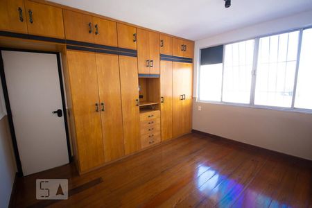 Suíte de apartamento para alugar com 2 quartos, 80m² em Ingá, Niterói