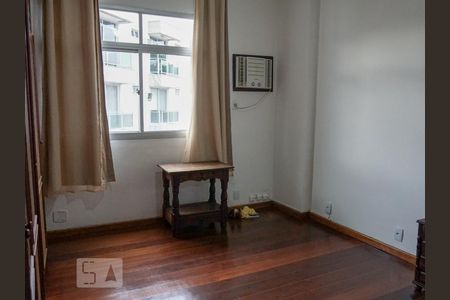 QUARTO 2 de apartamento à venda com 3 quartos, 270m² em Urca, Rio de Janeiro