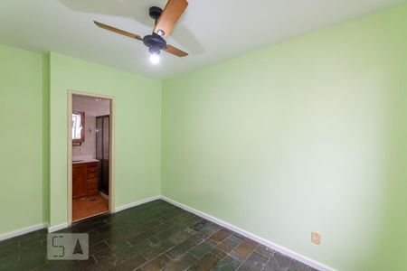 Apartamento para alugar com 110m², 2 quartos e 1 vaga Apartamento para alugar com 110m², 2 quartos e 1 vagaSuite