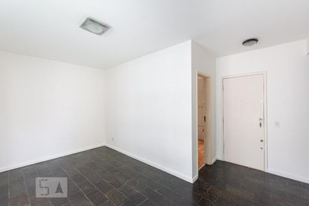 Apartamento para alugar com 110m², 2 quartos e 1 vaga Apartamento para alugar com 110m², 2 quartos e 1 vagaSala