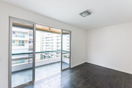 Apartamento para alugar com 110m², 2 quartos e 1 vaga Apartamento para alugar com 110m², 2 quartos e 1 vagaSala
