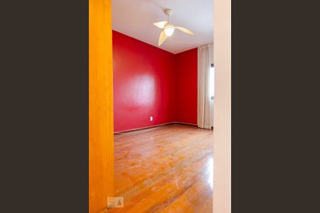 Apartamento à venda com 130m², 3 quartos e 2 vagasSuíte