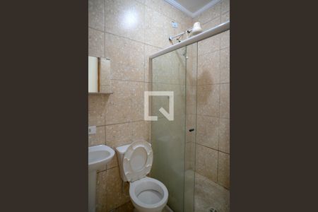 Banheiro de casa para alugar com 1 quarto, 40m² em Vila Caraguatá, São Paulo