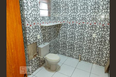 Casa à venda com 197m², 4 quartos e sem vagaBanheiro 1