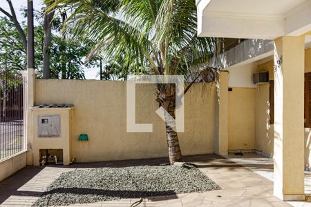 Casa à venda com 197m², 4 quartos e 3 vagasQuintal